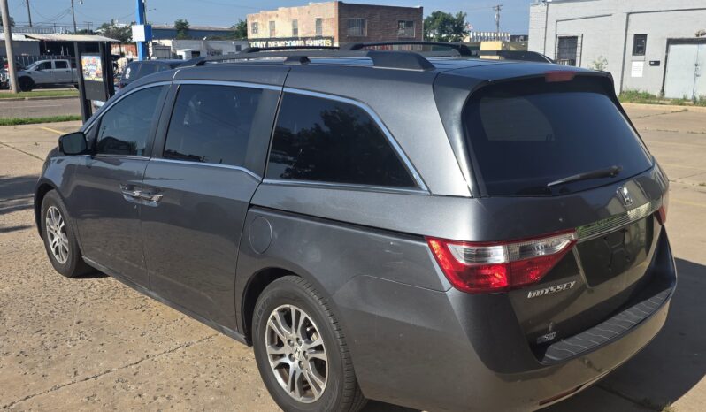 
								2011 Honda Odyssey full									