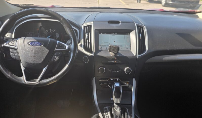 
								2016 Ford Edge full									