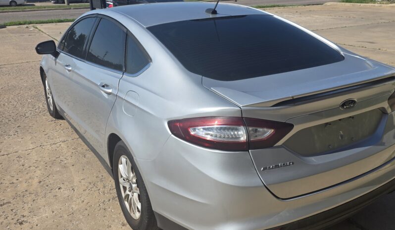
								2016 Ford fusion full									