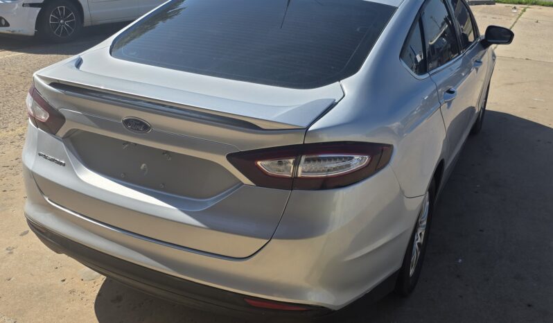 
								2016 Ford fusion full									